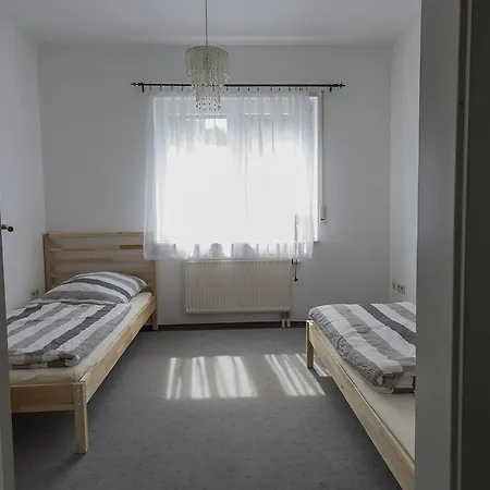 Apartment Im Reuter